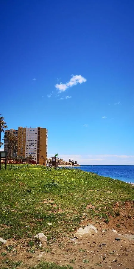 Beachfront Apartment Near Marbella Sitio de Calahonda