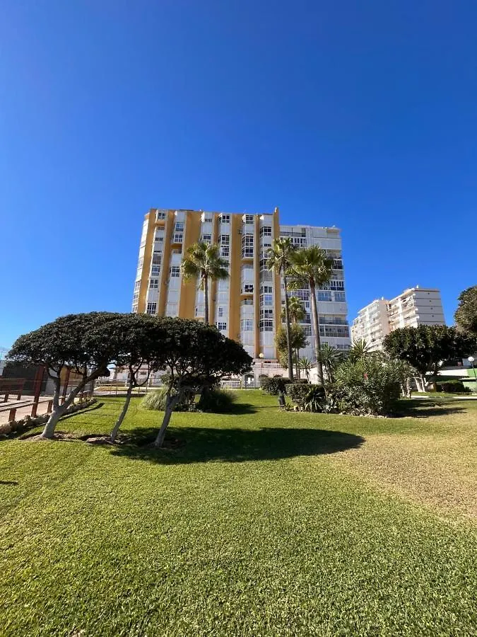 Beachfront Apartment Near Marbella Sitio de Calahonda